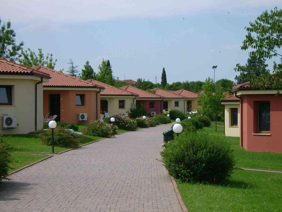 Bungalow 6 personnes - OLEANDRO 0
