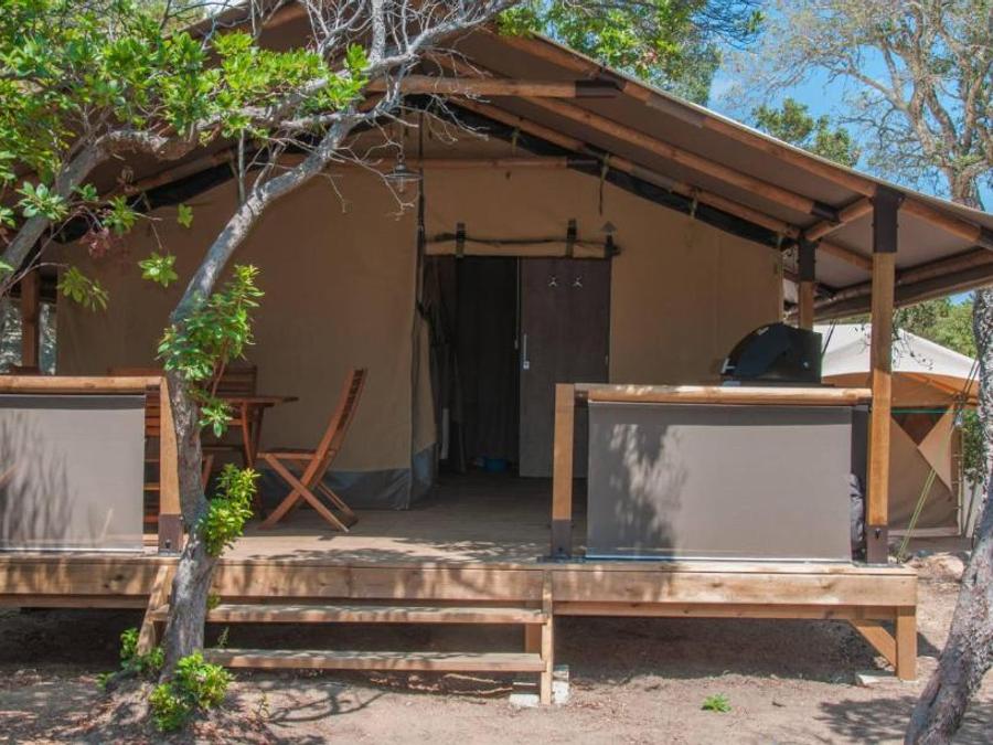 Tente en toile et en bois 5 personnes - LODGE KENYA 0