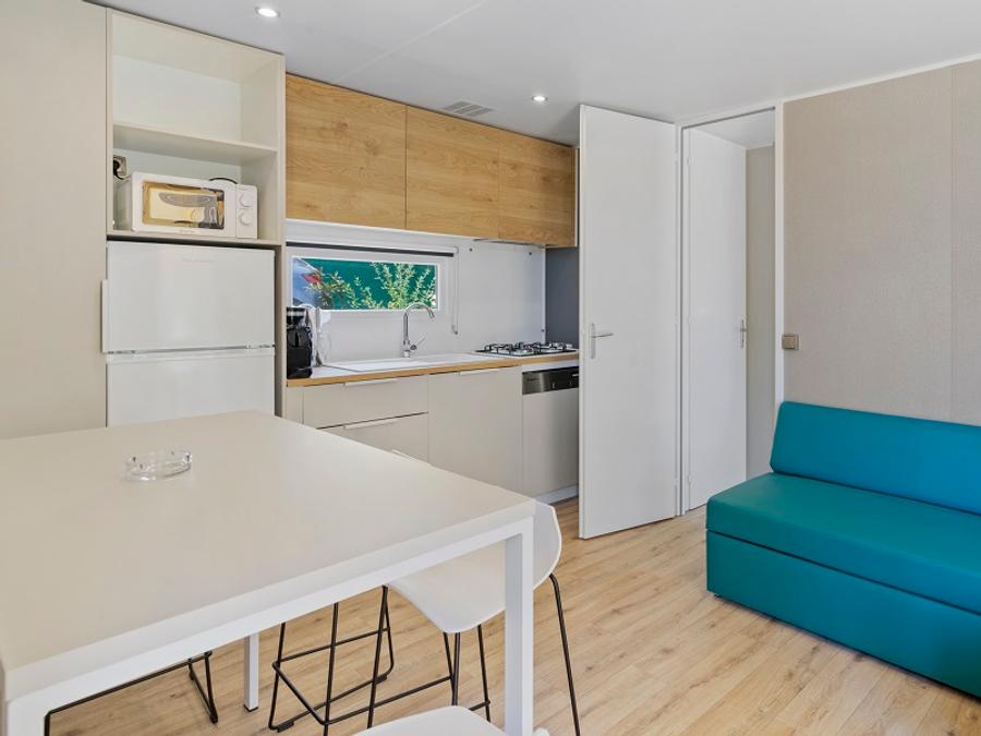 Mobilhome 4 personnes - Key West - 2 chambres - 2 salles de bains + TV + Spa 7