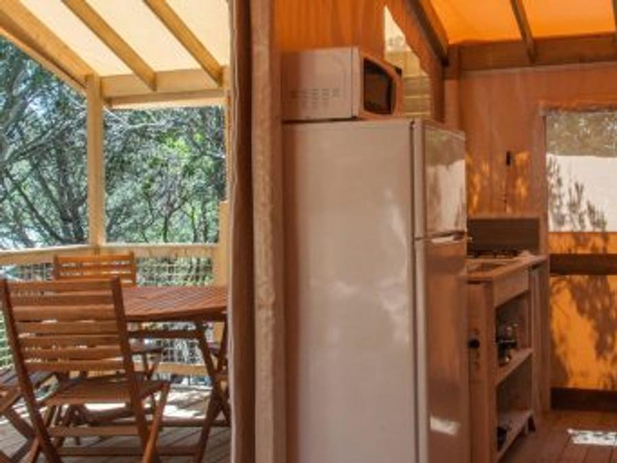 Mobilhome 5 personnes - Lodge SAHARI 24m² - 2 chambres - terrasse 10m² (avec sanitaires) 3