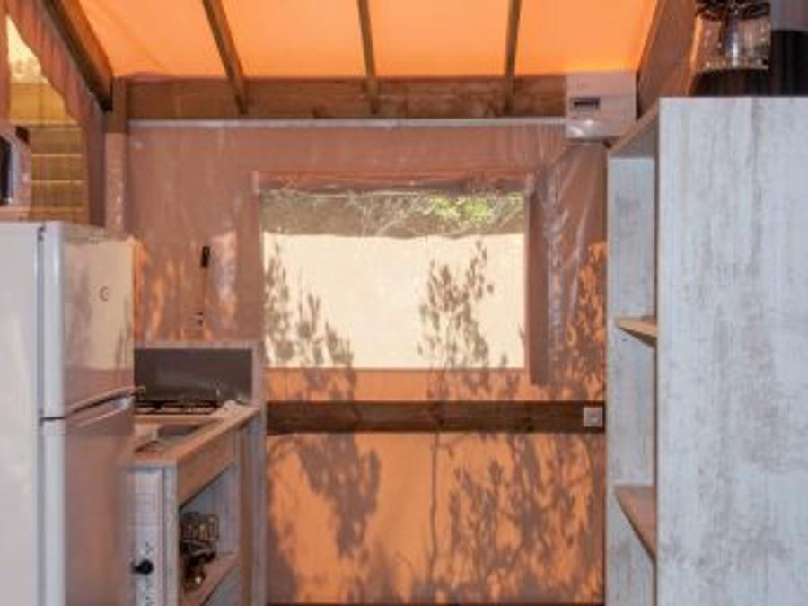 Mobilhome 5 personnes - Lodge SAHARI 24m² - 2 chambres - terrasse 10m² (avec sanitaires) 4
