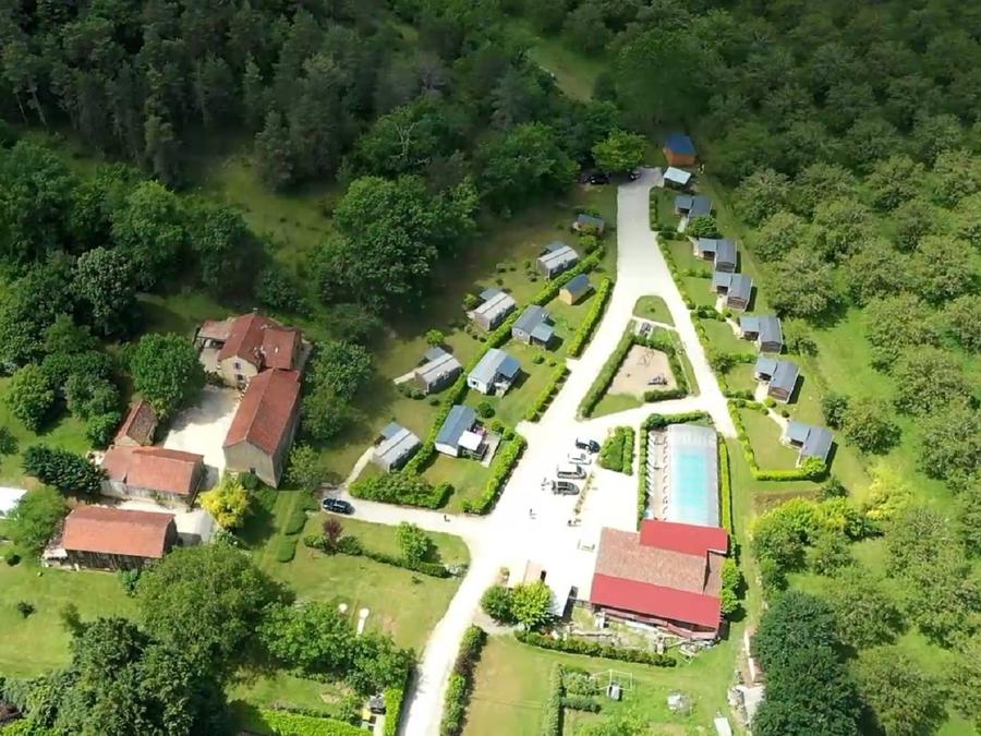 Hébergement 2 personnes - Roulotte de charme La Mésange 10