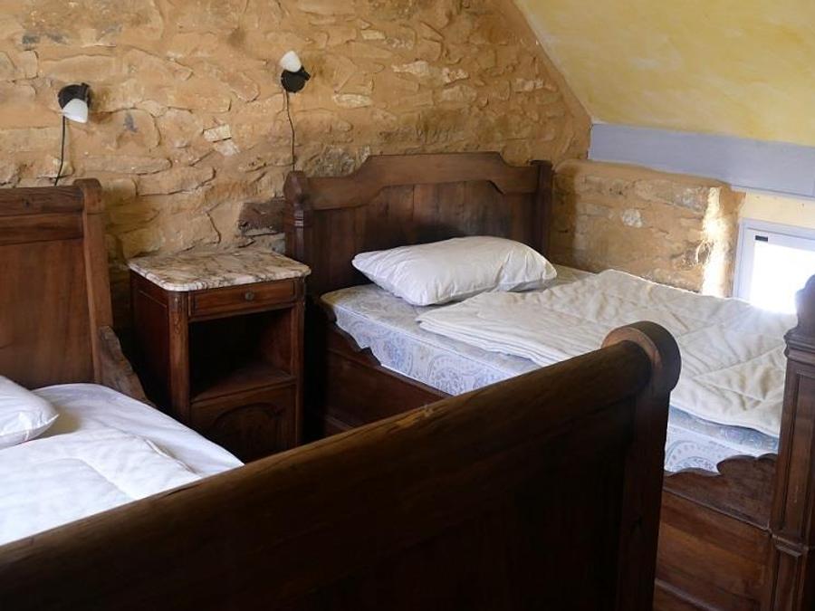 Gîte 6 personnes - CLIM -Gite de charme Les Figuiers - Pierre et Bois - avec piscine 6