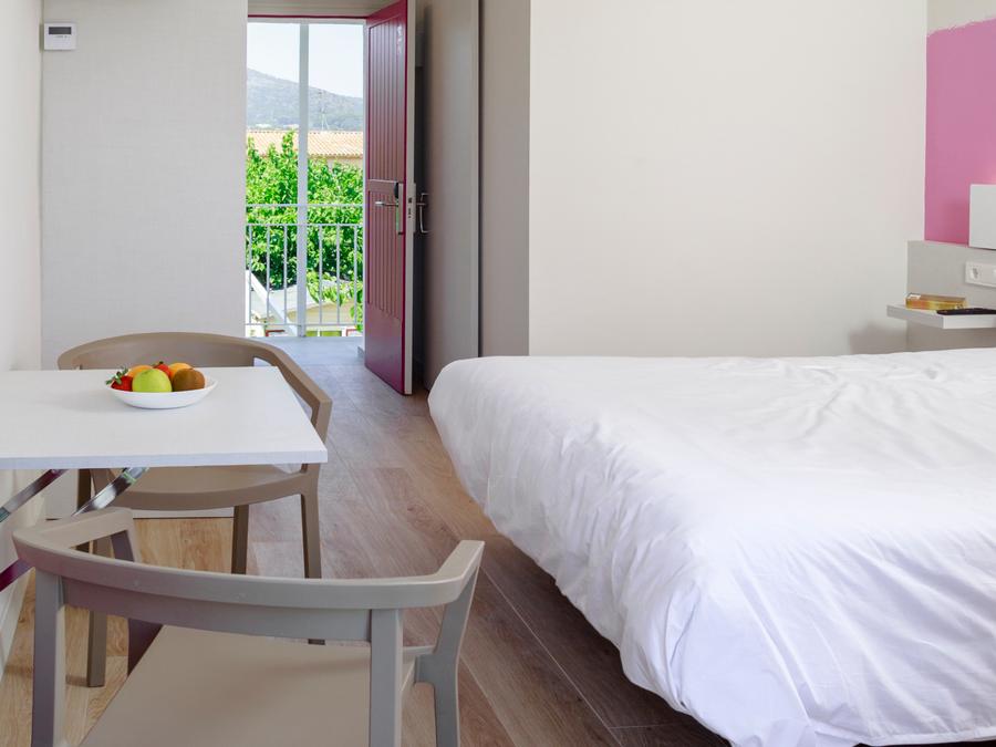 Chambre 2 personnes - Chambre Double Kitchenette 1/2 pers 8