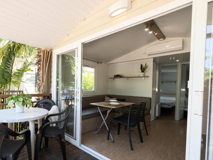Bungalow 5 personnes - Bungalow 3 Pièces 4/5 Personnes Climatisé + TV (4 adultes + 1 bébé - 2 ans) 1