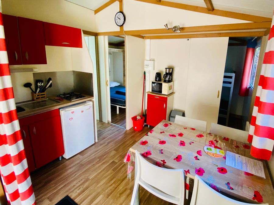 Chalet 4 personnes - Chalet Bouleau Standard 20m² - 2 chambres + Terrasse couverte 10m² 10