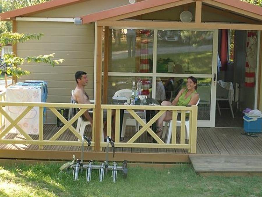 Chalet 4 personnes - Chalet Bouleau Standard 20m² - 2 chambres + Terrasse couverte 10m² 0