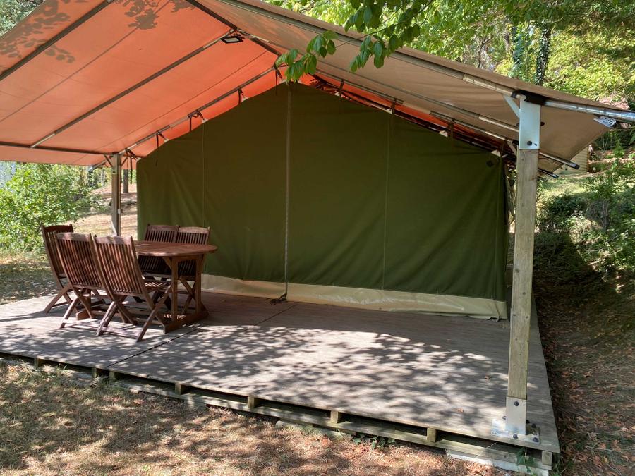 Tente 5 personnes - Tente Safari Acacia Standard 23m² (sans sanitaires) - 2 chambres + terrasse couverte 12m² 5 pers. 5
