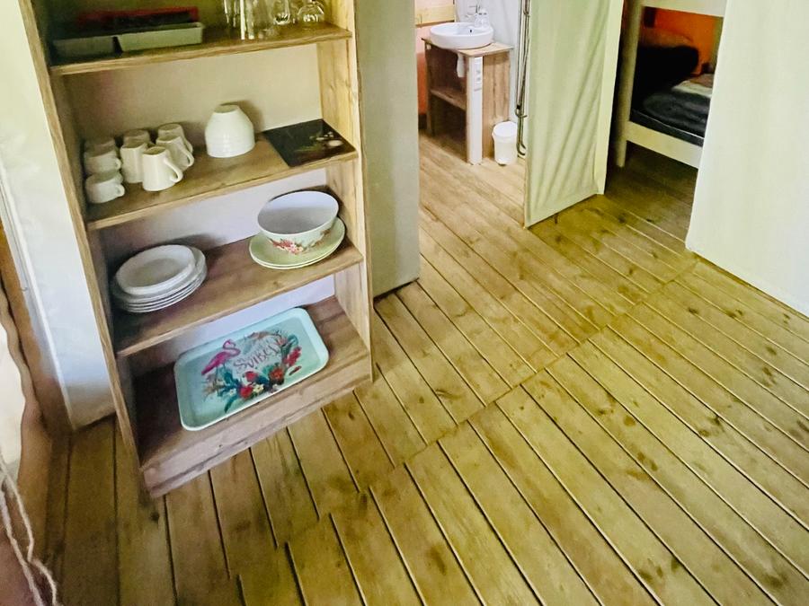 Tente en toile et en bois 5 personnes - Lodge Noisetier Standard 22m² - 2 chambres + Terrasse couverte 8m² 2