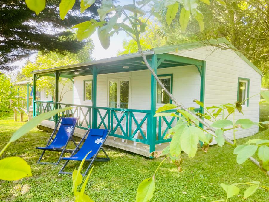 Chalet 6 personnes - Douglas Confort 32m2 climatisé - 2 chambres + Terrasse couverte 15m2 5/6 personnes 0