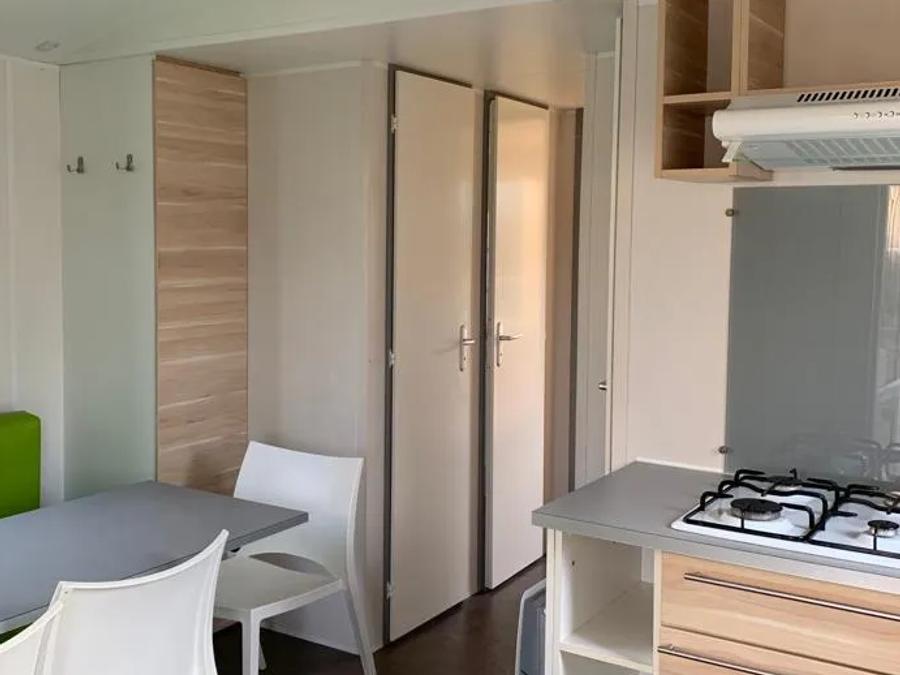 Mobilhome 6 personnes - CONFORT 31m² - (6pers) 3 chambres + 1SDB + WC + Terrasse semi-couverte 3