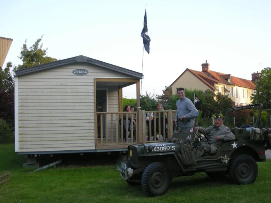 Mobilhome 6 personnes - CONFORT 31m² - (6pers) 3 chambres + 1SDB + WC + Terrasse semi-couverte 1