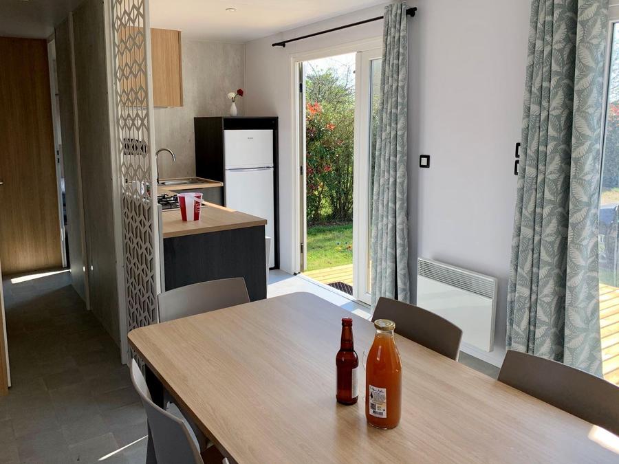 Mobilhome 6 personnes - PREMIUM 40m² - (6pers) 3 CH + 2 SDB + 2 WC+ TV +LV + BBQ + Terrasse 2