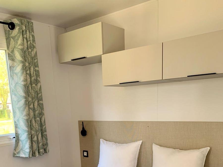 Mobilhome 6 personnes - PREMIUM 40m² - (6pers) 3 CH + 2 SDB + 2 WC+ TV +LV + BBQ + Terrasse 6