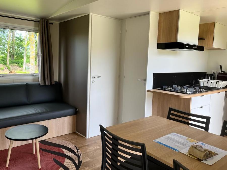Mobilhome 4 personnes - Homeflower Premium 29m² (4pers) 2CH +SDB+WC +TV + LV - Vue canal 2