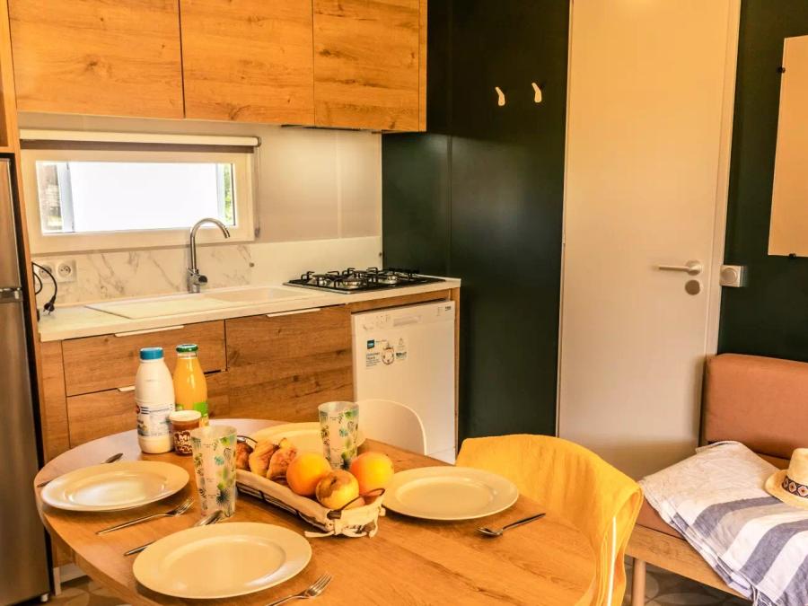 Mobilhome 4 personnes - Mobil-home Premium Alizé 3 Pièces 4 Personnes + TV 2sdb 1
