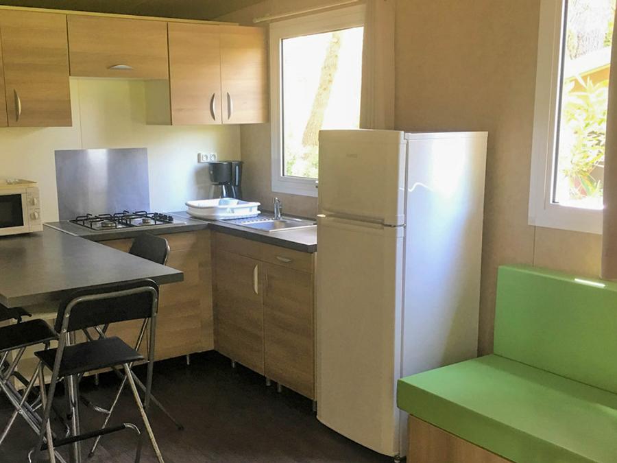 Chalet 7 personnes - Chalet VEGA 32m² (2 chambres), canapé lit dans le salon 4