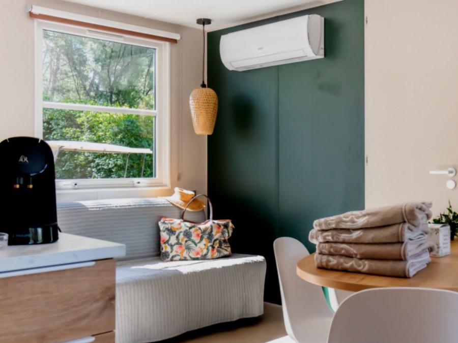 Mobilhome 10 personnes - NEW 2024 Cottage Côté Jardin Jacuzzi (6/8P) PRESTIGE 3CH. 2SDB + TIPI 2 couchages 16