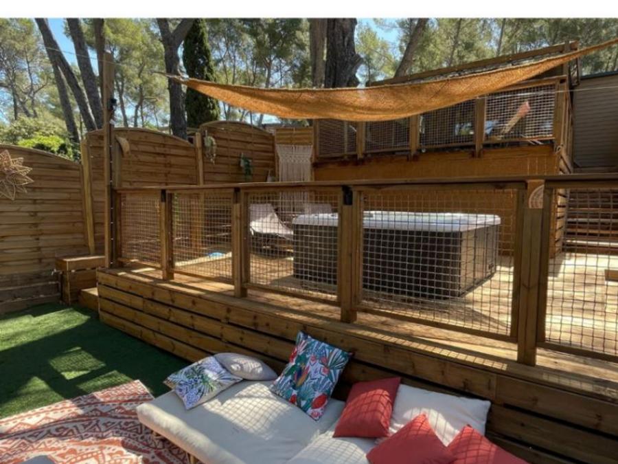 Mobilhome 10 personnes - NEW 2024 Cottage Côté Jardin Jacuzzi (6/8P) PRESTIGE 3CH. 2SDB + TIPI 2 couchages 15