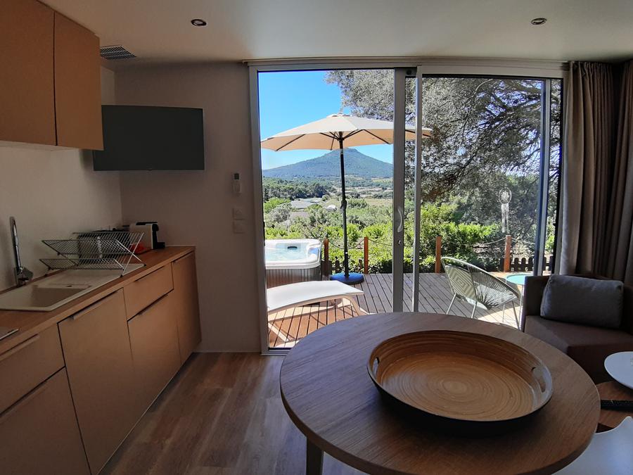 Mobilhome 2 personnes - Cottage JASMIN + jacuzzi 21m² (1 chambre) 1