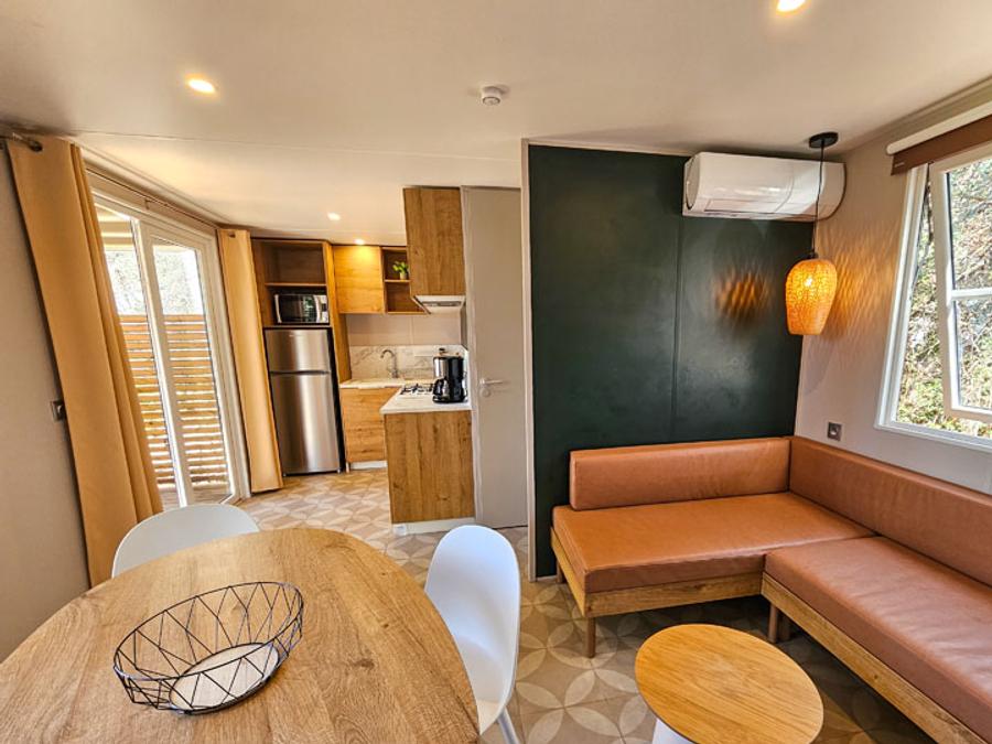 Mobilhome 5 personnes - NEW 2023 ! Cottage MAGNOLIA + jacuzzi 32m² (2 chambres) 22