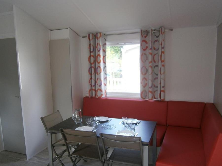 Mobilhome 6 personnes - 3 chambres - terrasse bois - TV - 6 pers 4