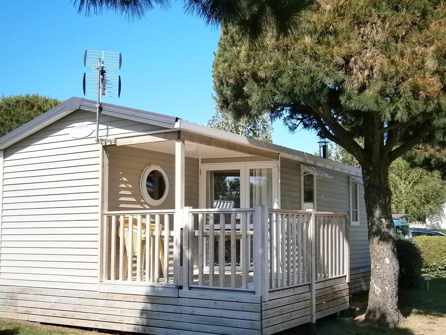 Mobilhome 5 personnes - 2 chambres - terrasse semi-couverte - TV 0