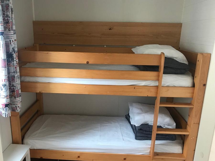 Mobilhome 4 personnes - 2 chambres -terrasse bois - TV 4