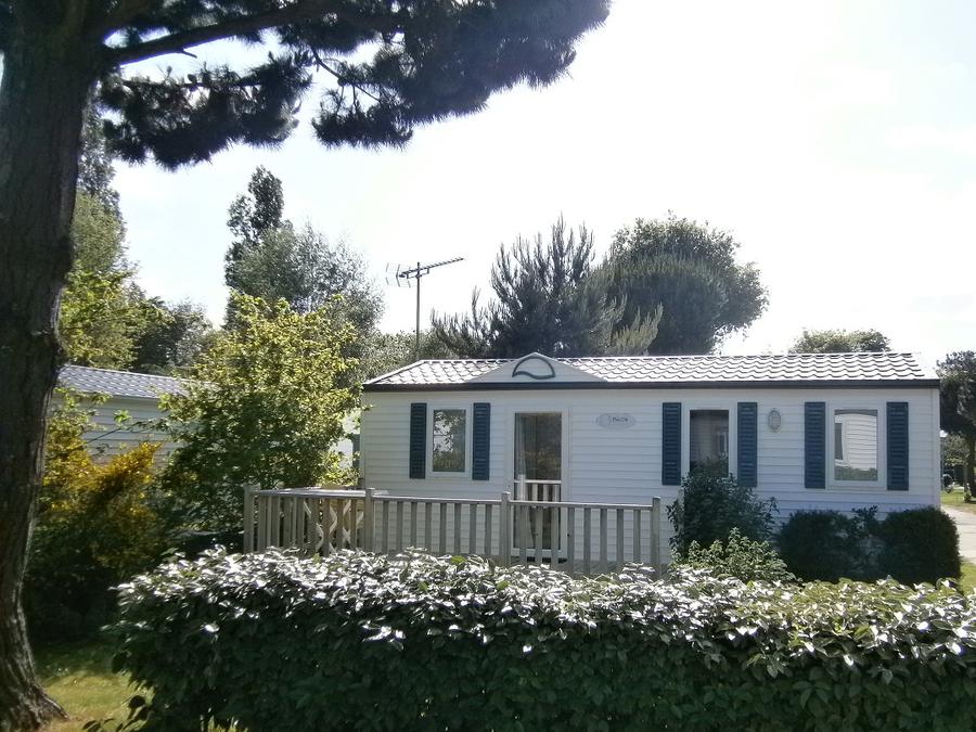 Mobilhome 4 personnes - 2 chambres -terrasse bois - TV 0