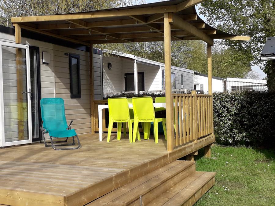 Mobilhome 4 personnes - CONFORT 27 m² - 2 chambres - terrasse couverte - TV 1