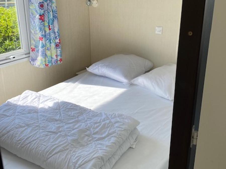 Mobilhome 6 personnes - 3 chambres - terrasse couverte - TV 4