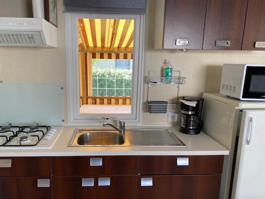 Mobilhome 6 personnes - 3 chambres - terrasse couverte - TV 2