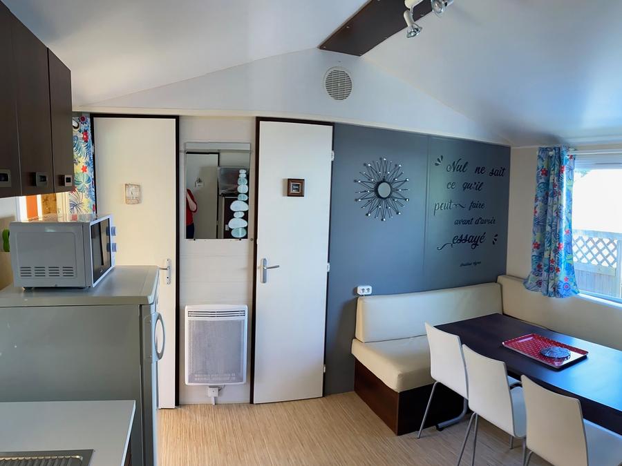Mobilhome 6 personnes - 3 chambres - terrasse couverte - TV 1