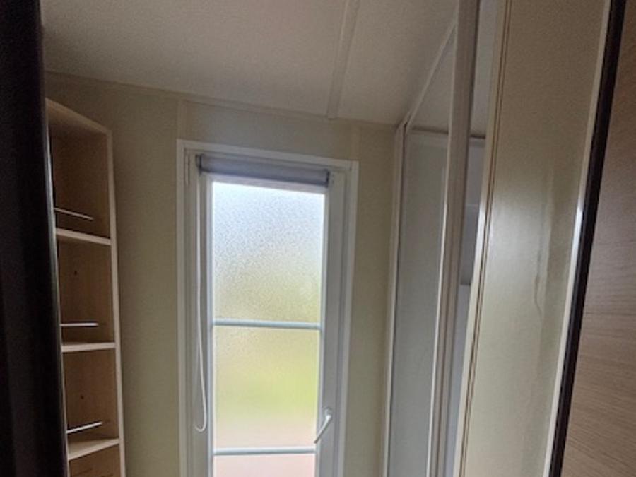 Mobilhome 6 personnes - 3 chambres - terrasse couverte - TV 23