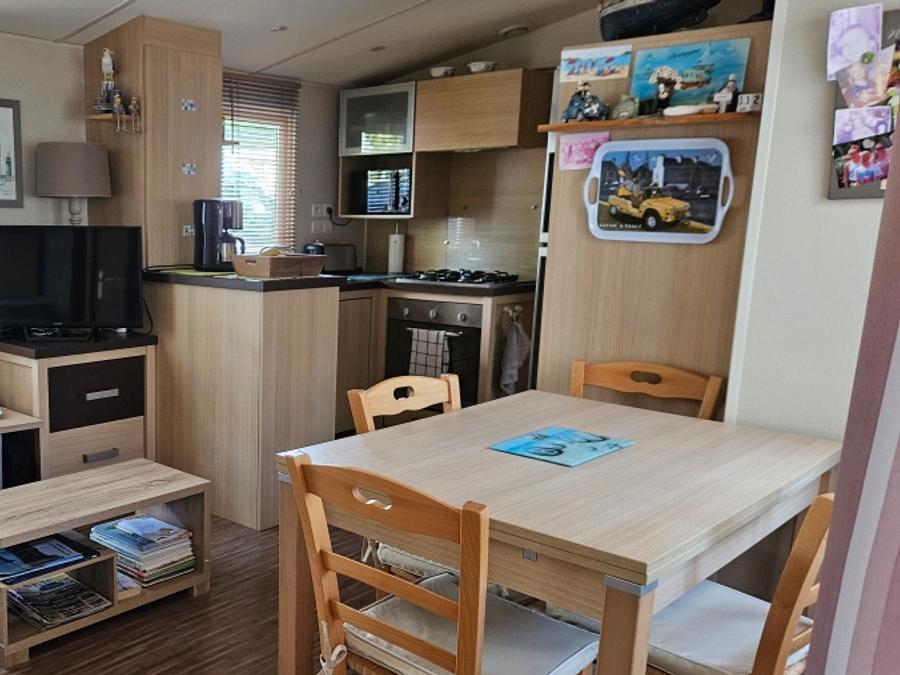 Mobilhome 6 personnes - 3 chambres - terrasse couverte - TV 10