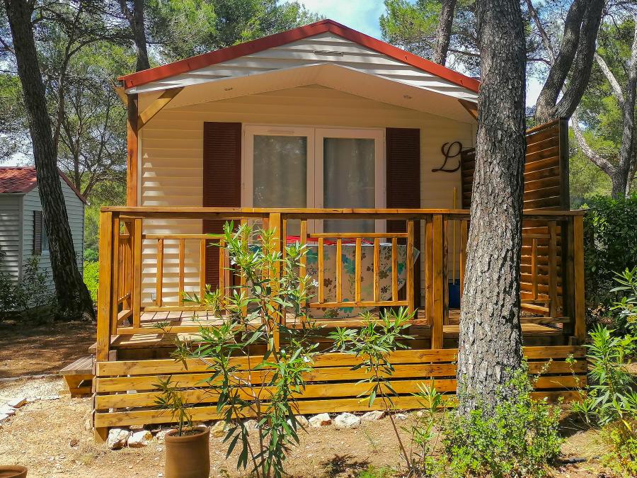 Mobilhome 2 personnes - Corsaire CONFORT -1 chambre 20m²- *Clim, terrasse, TV* 0