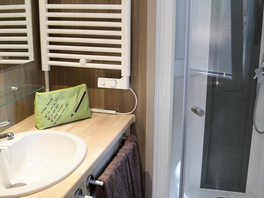 Mobilhome 4 personnes - Maldives CONFORT -2 chambres 30m²- *Clim, terrasse, TV* 6