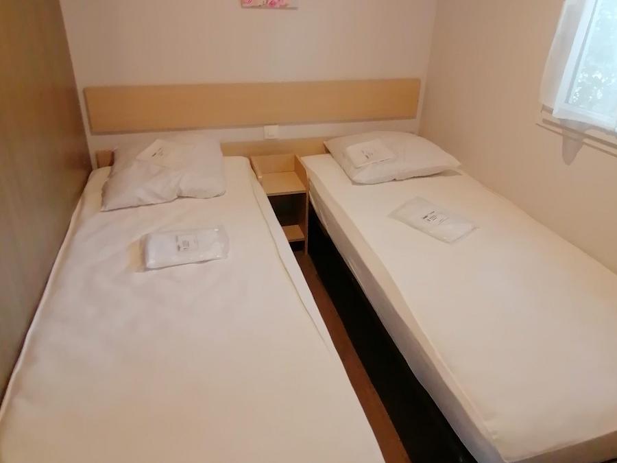 Mobilhome 6 personnes - Blueberry 3 PREMIUM -2 chambres 32m²- *Clim, terrasse, TV* 4