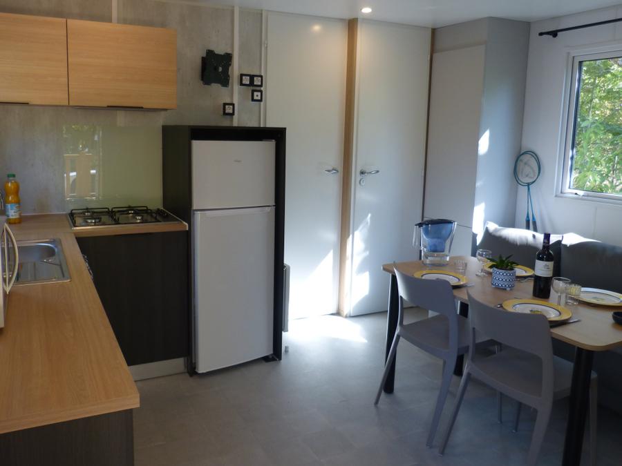Mobilhome 4 personnes - Mobil home 26m² climatisé - 2 chambres + terrasse couverte 20m² 2