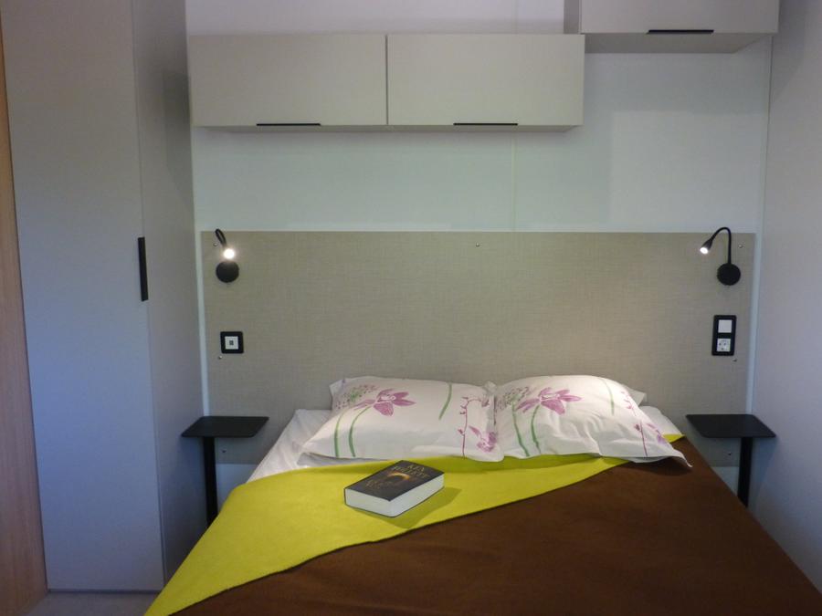 Mobilhome 4 personnes - Mobil home 26m² climatisé - 2 chambres + terrasse couverte 20m² 4