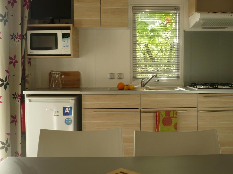 Mobilhome 4 personnes - Mobil home 20m² - 2 chambres + terrasse semi couverte 7,50m² 1