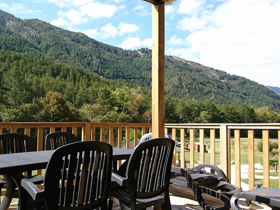 Chalet 6 personnes - CANELLE(vue montagne) 3 chambres 5