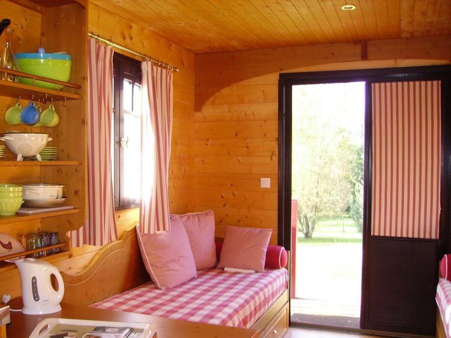 Insolite 5 personnes - ROULOTTE GÎTE 2