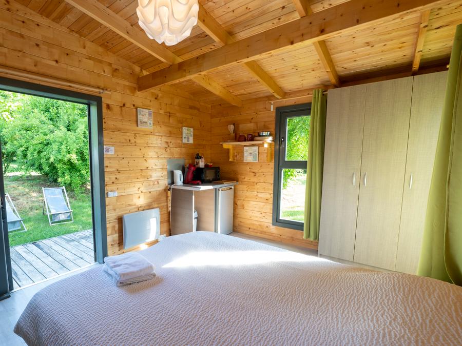 Mobilhome 2 personnes - CABANE TABOO PMR 11