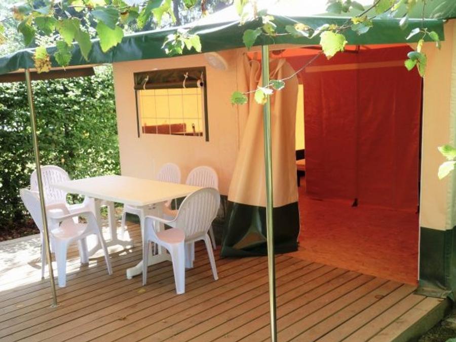 Bungalow toilé 4 personnes - CYRUS 1