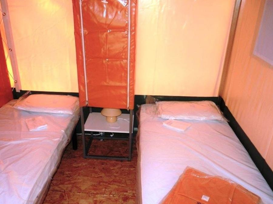 Bungalow toilé 4 personnes - CYRUS 3