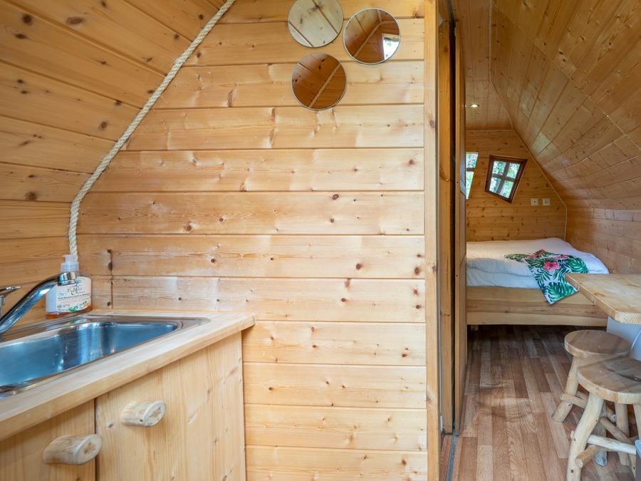 Hébergement 2 personnes - CABANE MAGIQUE 11