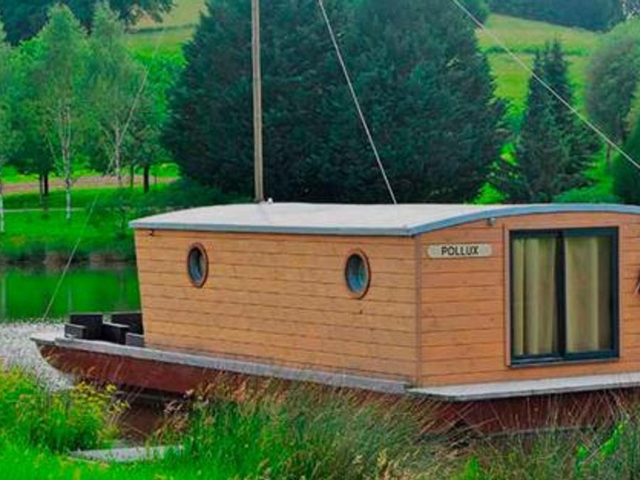 Insolite 5 personnes - Toue cabanée accostée avec sanitaires 0