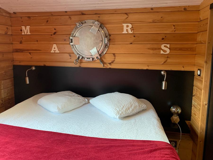Insolite 2 personnes - Toue cabanée SPA 3