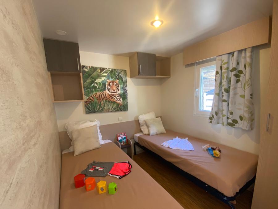 Mobilhome 7 personnes - Paillotte BORA BORA 5